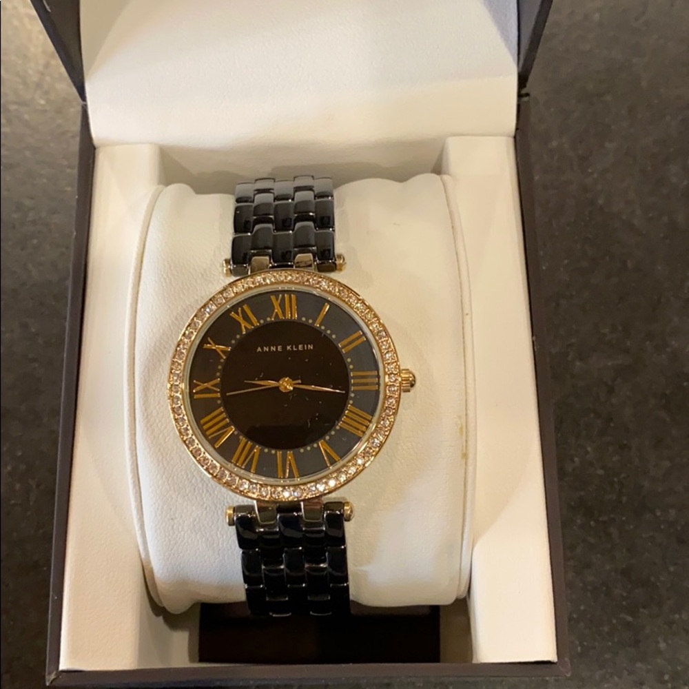 BRAND NEW IN BOX - Women’s Anne Klein watch.